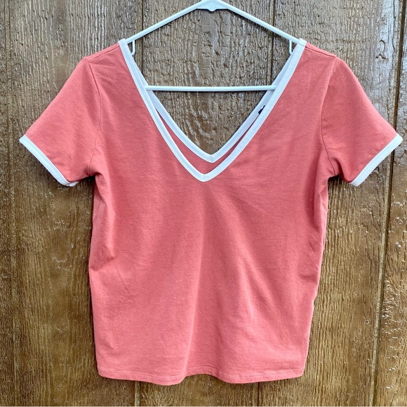 Forever 21 Double Deep V-neck Crop Top Size Large - Picture 1 of 9
